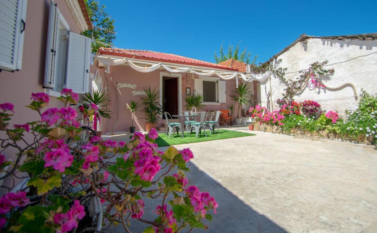 Doras Beach Bungalow B By "Elite" Planos  Ngoại thất bức ảnh
