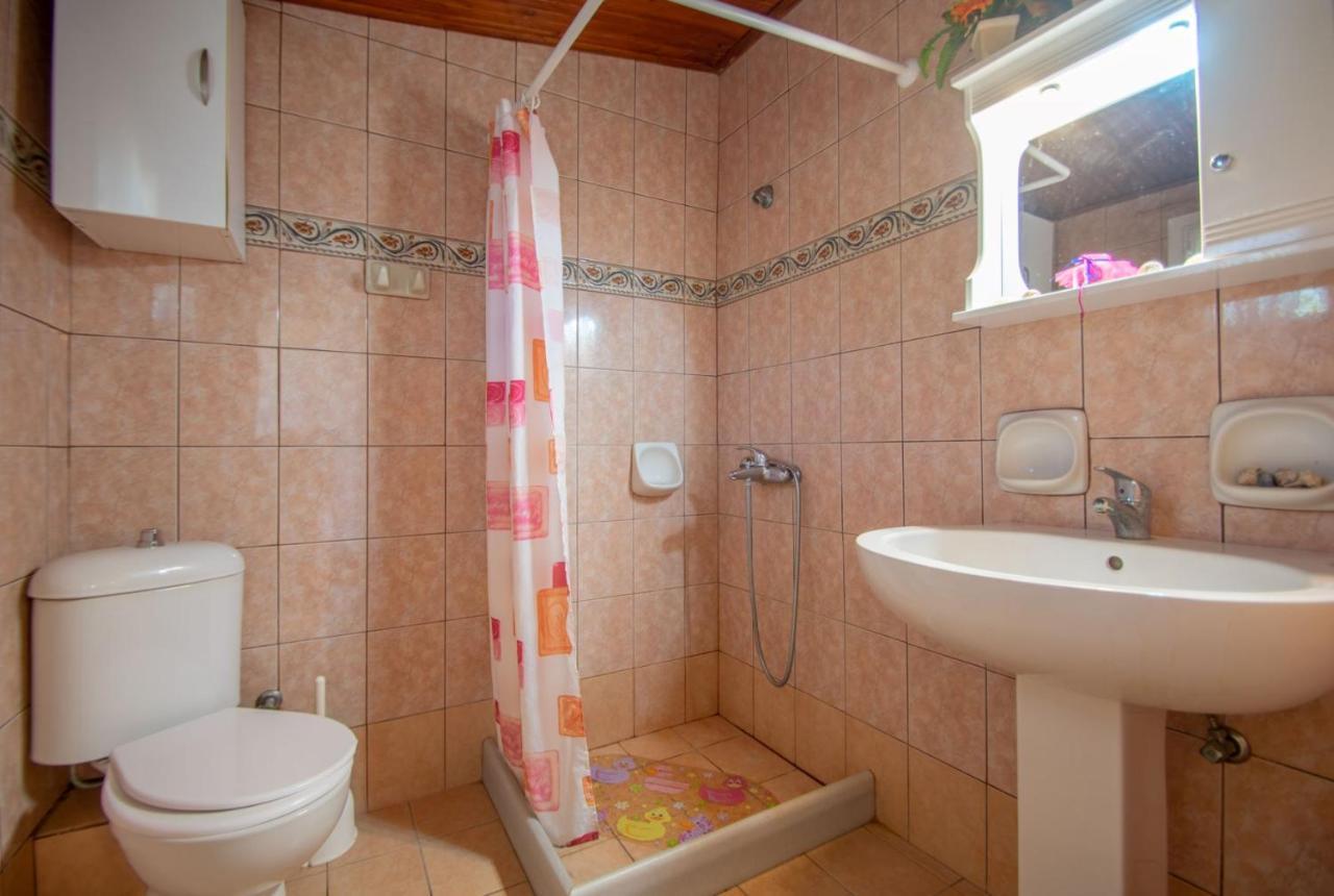 Doras Beach Bungalow B By "Elite" Planos  Ngoại thất bức ảnh