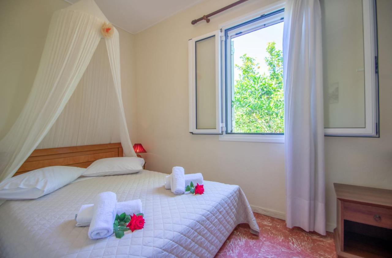 Doras Beach Bungalow B By "Elite" Planos  Ngoại thất bức ảnh