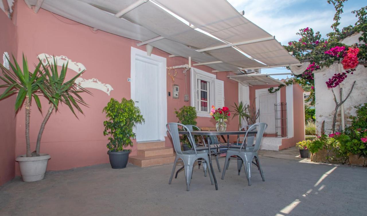 Doras Beach Bungalow B By "Elite" Planos  Ngoại thất bức ảnh
